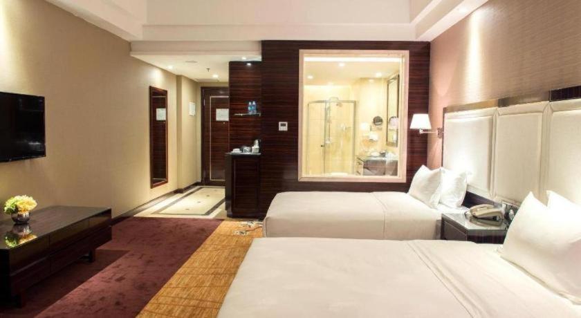 Country Garden Phoenix Hotel שניאנג מראה חיצוני תמונה